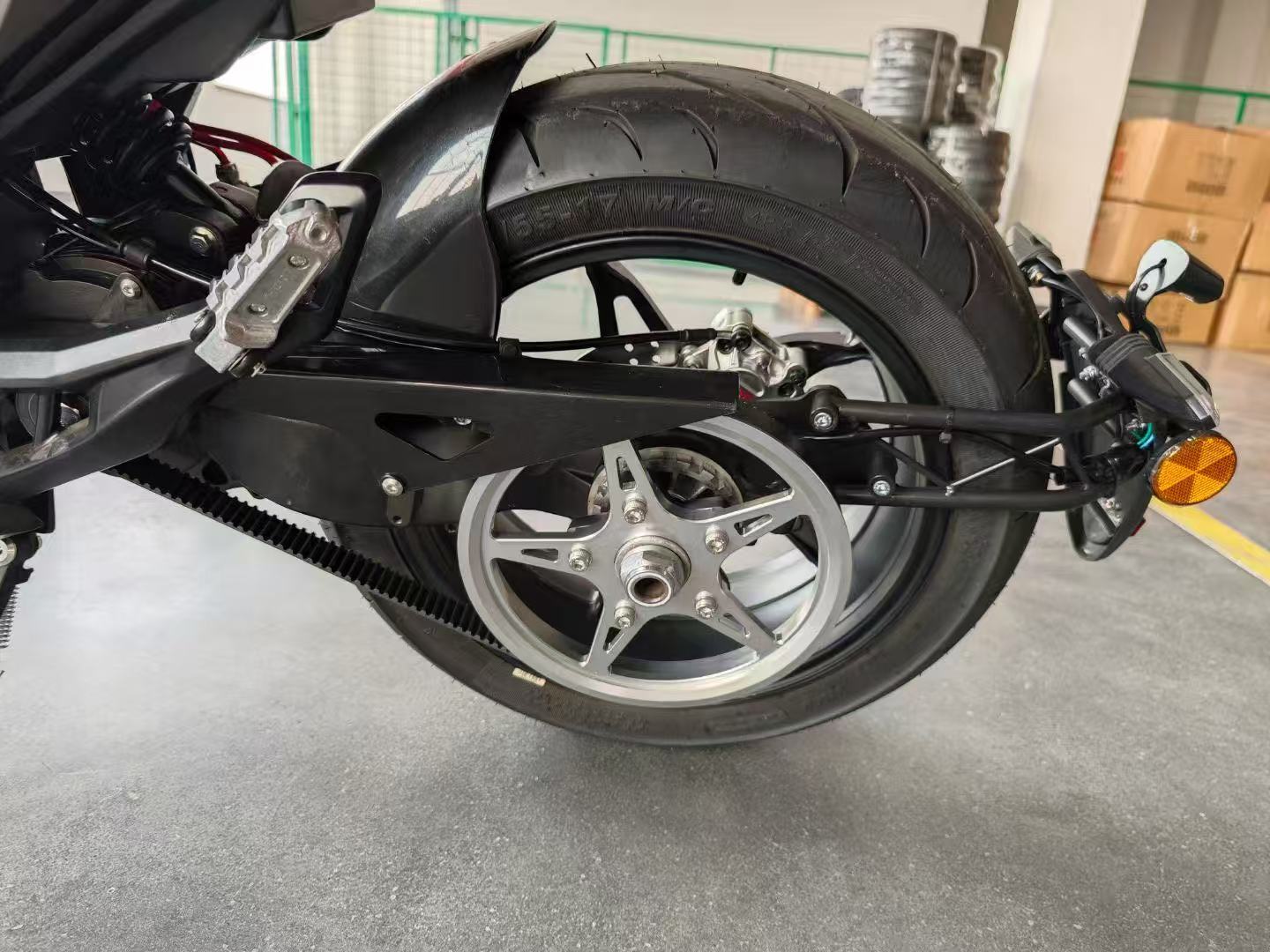 Nuovissima Moto Elettrica 2024 - 72V 5000W Electric Motorcycle recensione e prezzo